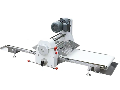 Тестораскаточная машина настольная