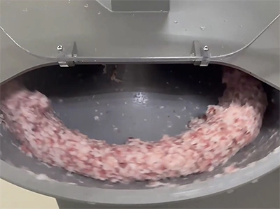 Результат измельчения мяса куттером CNMY